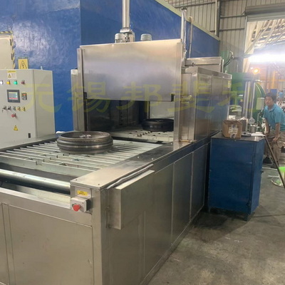 工程机械引导轮清洗机